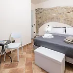 Apartman Locazione Turistica Via Saffi 10 *