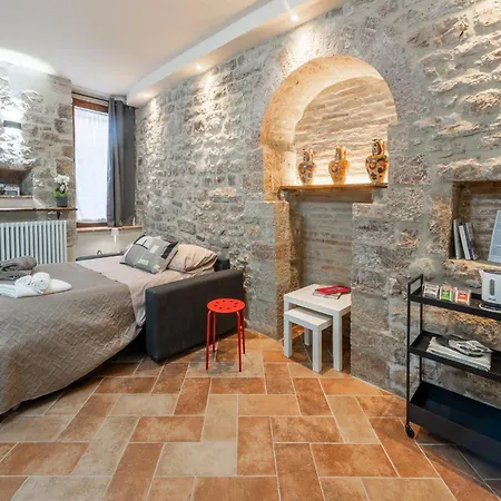 Διαμέρισμα Locazione Turistica Via Saffi 10 Γκούμπιο